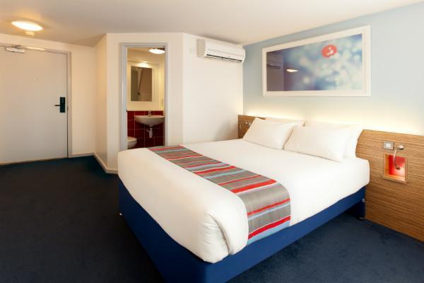 Travelodge Waterloo 3* Londra