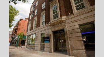 Travelodge Waterloo 3* Londra